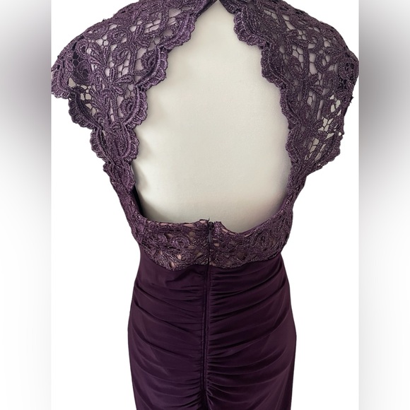 Stunning Purple Dress - Picture 4 of 5